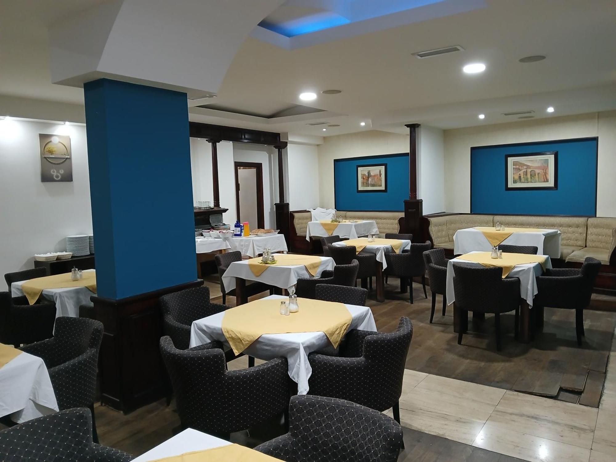 Hotel Viv Требинє Екстер'єр фото